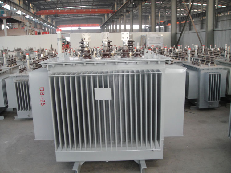2014年10KV级油浸式电力变压器生产厂家价格